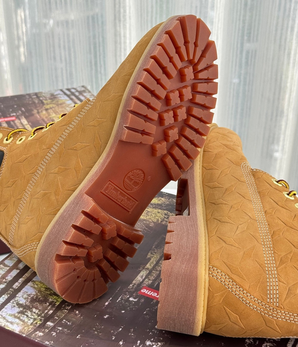 Supreme x Timberland 6-Inch Premium Boot